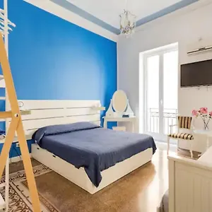 Charmie Flat , Palermo Italia
